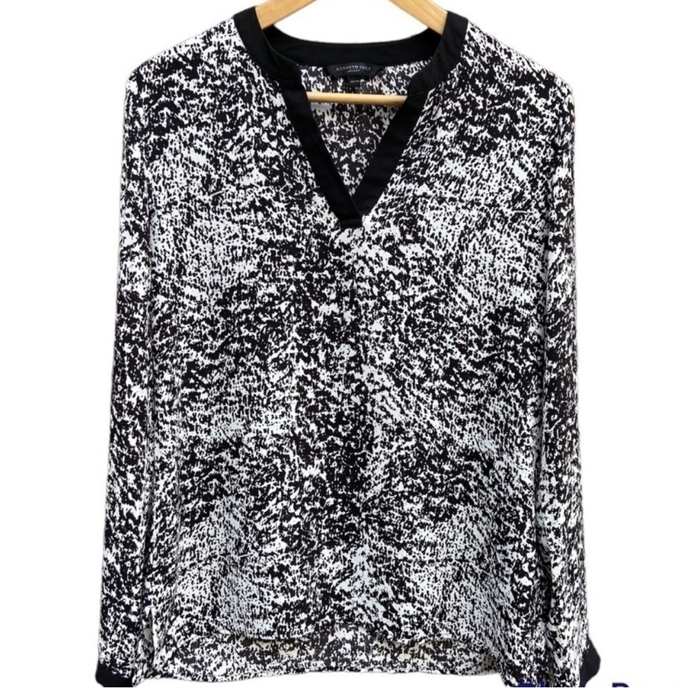 Kenneth Cole Blouse